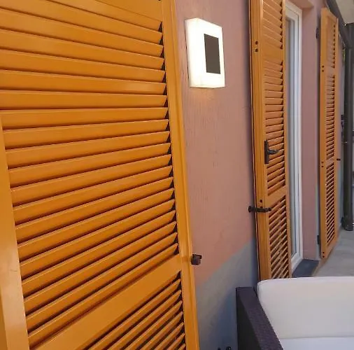 Ca D'alfre Apartmán *